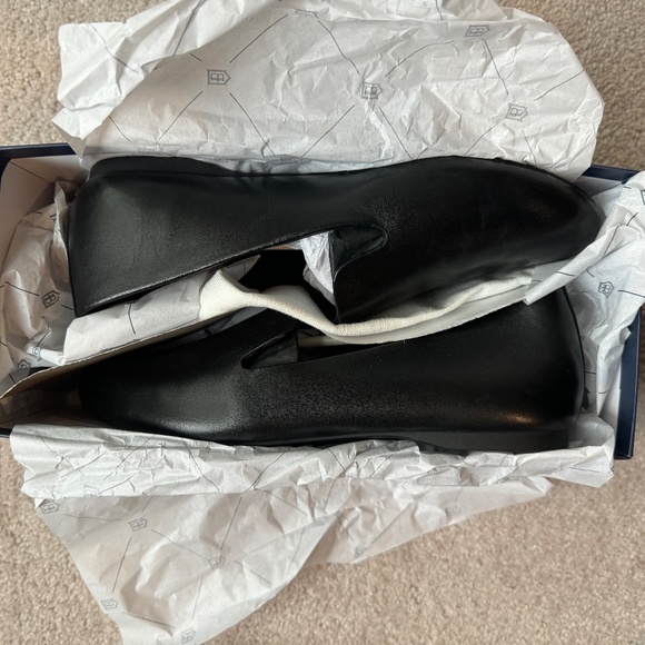 Birdies The Starling Flats NWOT - Picture 8 of 9